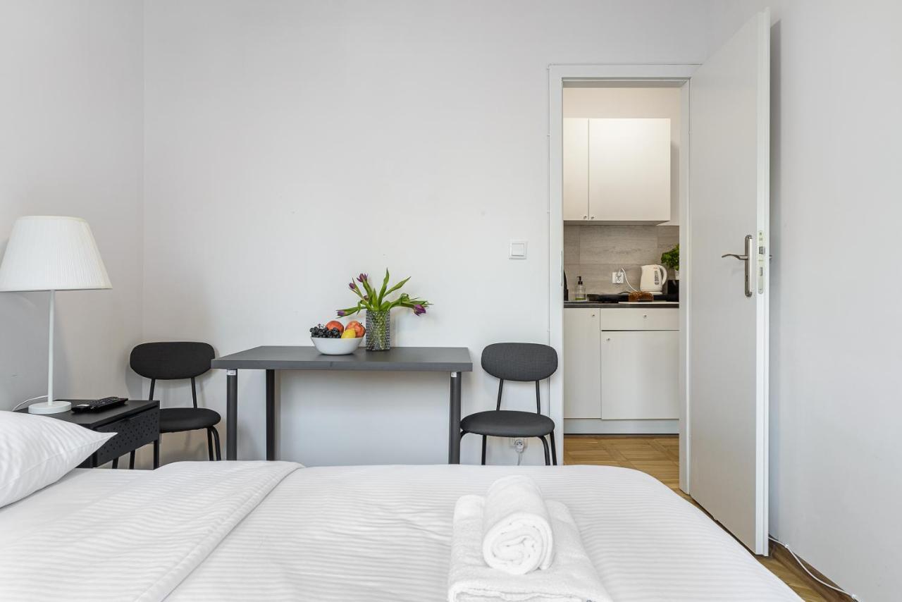 Shortstaypoland Tamka Warsaw Exterior photo